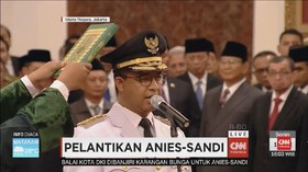 VIDEO: Anies-Sandi Ucapkan Sumpah Jabatan