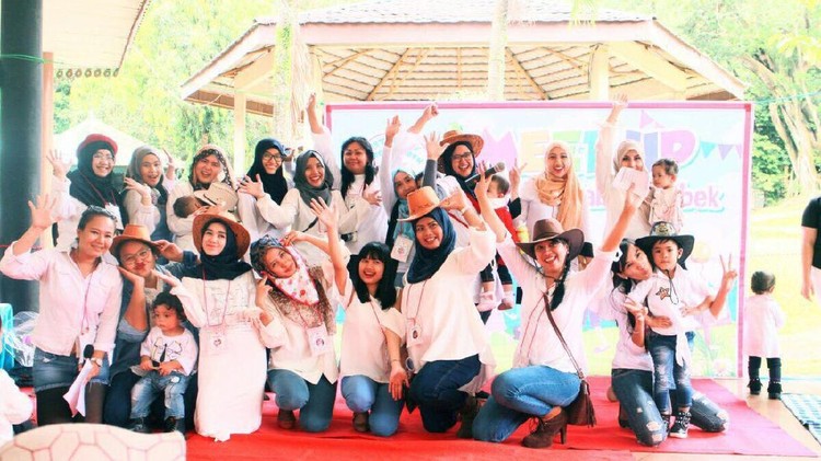 InstaBaby Jabodetabek, Bermula dari Keinginan Bikin Diari Digital Komunitas ini lahir tanpa sengaja. Mulanya dari keinginan membuat diari digital.