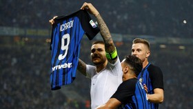 Setelah Ronaldo, Icardi Tiru Selebrasi Messi