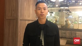 Ernest Prakasa Kena 'Kutuk' Susah Sinyal di Sumba