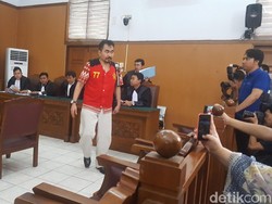 Jenazah Gatot Brajamusti Akan Dibawa ke Sukabumi