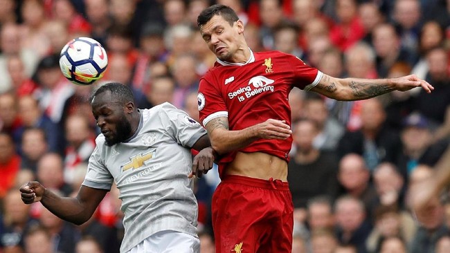 Bek Liverpool, Dejan Lovren, meyakini striker Manchester United, Romelu Lukaku, sengaja menendang mukanya. Namun, ia sudah melupakan kejadian itu.