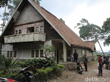 img-title 7 Spot Wisata Bekas Lokasi Shooting Film Horor yang Bisa Kamu Kunjungi