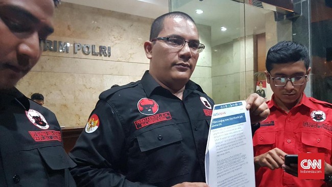 Inisiator Gerakan Pancasila Jack Boyd Lapian resmi melaporkan Gubernur DKI Anies Baswedan ke polisi terkait kata 'pribumi' dalam pidato perdana Anies.