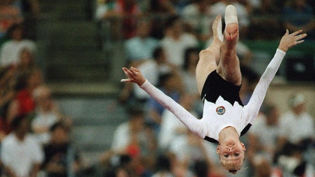 Peraih emas Olimpiade 1992, Tatiana Gutsu, menyebut dirinya diperkosa rekan satu timnya ketika mengikuti kejuaraan senam di Jerman, 27 tahun lalu.