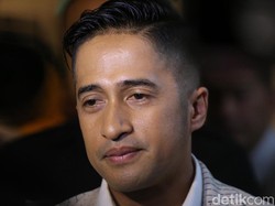Irfan Hakim Tanggapi Video TikTok Viral Suara DJ di Masjid