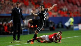 Mkhitaryan Jadi Kunci Kepindahan Sanchez ke MU