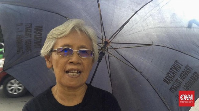 Maria Katarina Sumarsih masih memiliki harapan terhadap pemerintah Jokowi. Dia masih memiliki keyakinan, Jokowi akan menuntaskan kasus pelanggaran HAM.