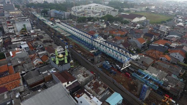 Fasilitas Integrasi Antar Moda di Jalur LRT Dinilai Minim Dewan Transportasi Kota Jakarta menilai fasilitas integrasi antar moda dalam pembangunan kereta api ringan (light rail transit/LRT) Jakarta masih minim.
