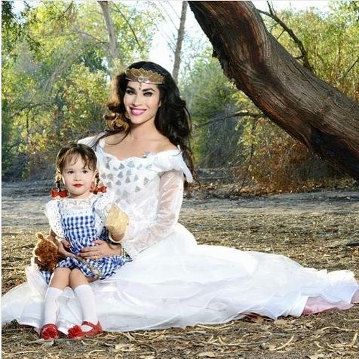<p> Ya ampun gemes banget ya, Bun, si kecil Elle! (Foto: Instagram/babyellestyle)  </p>