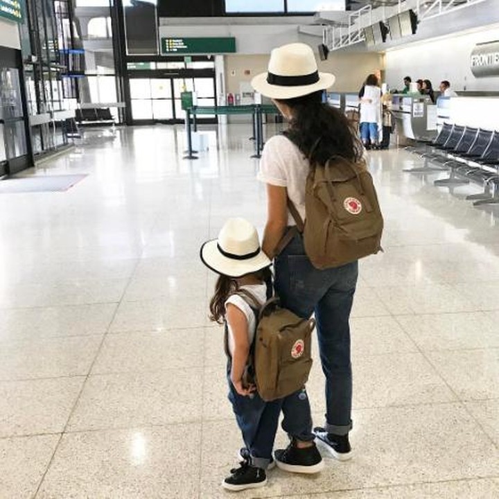 <p>Linda sangat mencintai fashion karena itu ia tidak segan menerapkannya ke anak-anaknya juga. (Foto: Instagram/babyellestyle)</p>