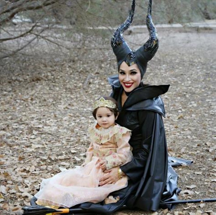 <p>Bergaya ala Maleficent bareng si kecil? Hmm, masih tetap kece. (Foto: Instagram/babyellestyle)  </p>