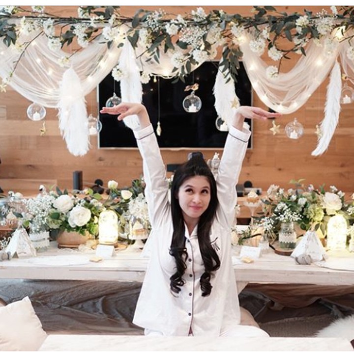 <p>Semoga sehat terus ya, Bun. (Foto: Instagram @sandradewi88)</p>