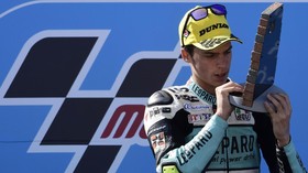 Valentino Rossi Kaget Joan Mir Tampil di MotoGP 2019