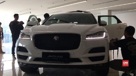 VIDEO: F-Pace, Jagoan Jaguar yang Irit Bahan Bakar