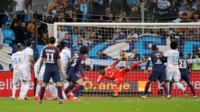 Neymar Dapat Kartu Merah Saat PSG Ditahan Imbang Marseille