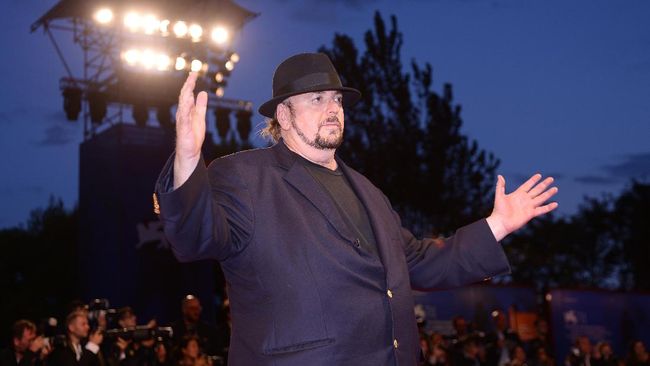 Setelah kasus Harvey Weinstein, sutradara James Toback dilaporkan 38 perempuan telah melecehkan mereka dengan modus yang mirip dengan si produser.