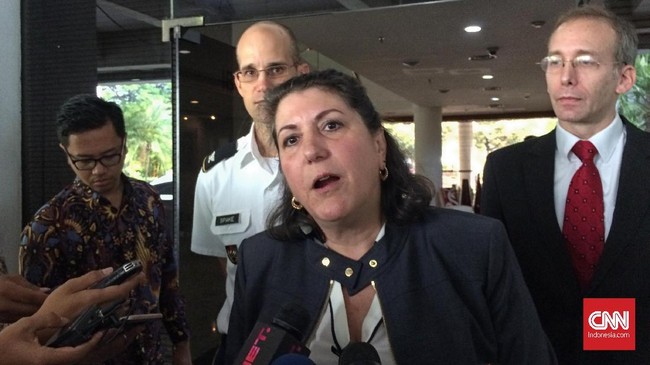 Setelah dipanggil Menlu RI Retno Marsudi, Wadubes AS untuk Indonesia Erin Elizabeth McKee memastikan Panglima Jenderal Gatot sudah bisa masuk ke Amerika.