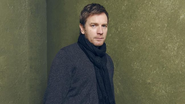 Ewan McGregor sebelumnya telah berperan jadi Obi Wan Kenobi dalam tiga film Star Wars. Kini ia berpeluang kembali memerankannya untuk serial di Disney+.