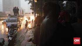 Polisi Dituntut Bebaskan Mahasiswa Pedemo 3 Tahun Jokowi