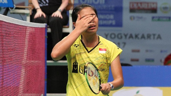 Gregoria Mariska memberikan secercah harapan lewat titel juara dunia junior namun jalan masih sangat panjang untuk pembuktian kemampuannya.