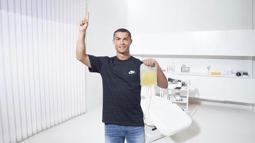 Cristiano Ronaldo, Pemain Sepakbola Terbaik Dunia yang Doyan Donor Darah Cristiano Ronaldo, Pemain Sepakbola Terbaik Dunia yang Doyan Donor Darah