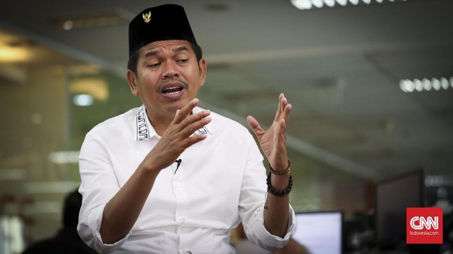 Gubernur Jabar Dedi Mulyadi tegaskan tak boleh ada intervensi politik dalam pemilihan Dirut baru BJB. Ia juga ungkap 5 kualifikasi.