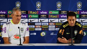 Pelatih Timnas Brasil: Saya Tak Tahu Kekurangan Neymar