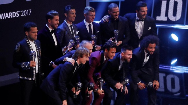 Real Madrid mendominasi tim terbaik FIFA dengan menempatkan lima pemainnya.