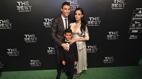 Viral Video Cristiano Ronaldo Jr Pamer Skill Seperti Sang Ayah