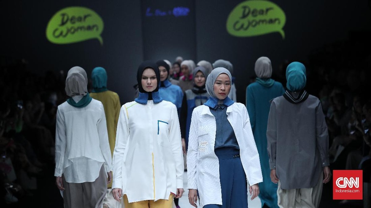 FOTO: Kala Dunia Kartun Menyusup Ke Busana Muslim