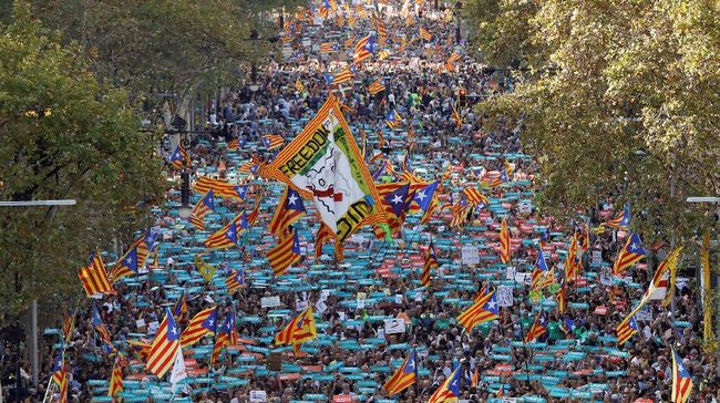 Separatis Catalonia Ancam Adakan Pembangkangan Sipil Massal