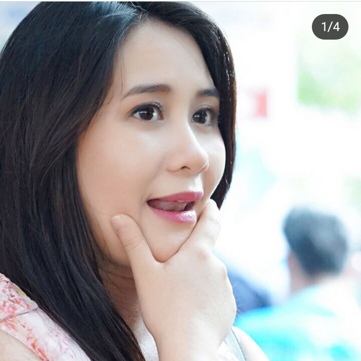 <p>Meski perutnya sudah makin besar, ternyata Ryana masih ada kesibukan syuting. Sehat-sehat selalu ya Bunda Ryana. (Foto: Instagram @ryana_dea)</p>