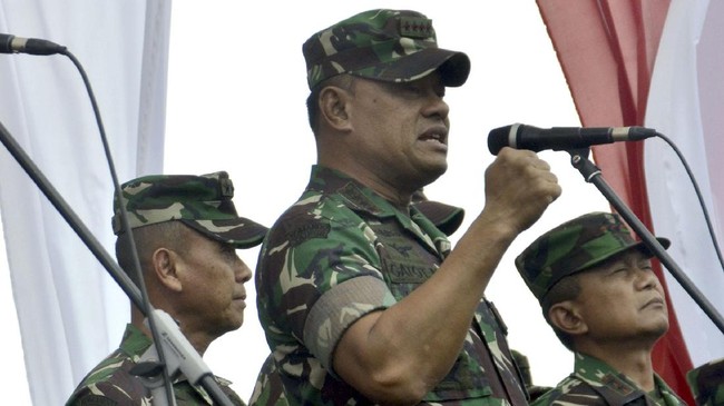 Kenaikan pangkat luar biasa itu berasal dari kesatuan Batalyon Infanteri 751 Rider Jayapura, Kopassus, dan Peleton Intai Tempur (Tontaipur) Kostrad.