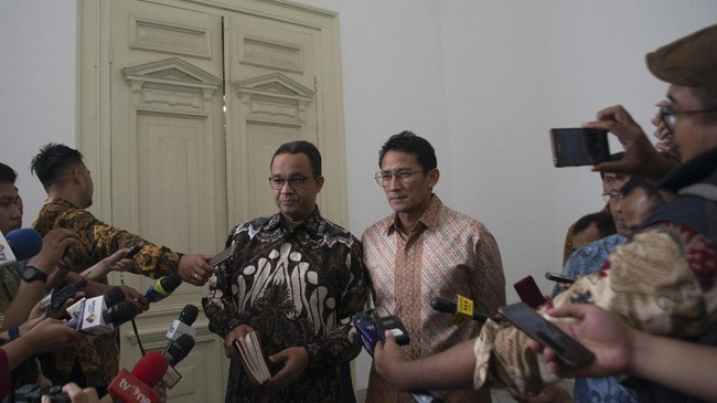 Saat kontrak politik disetujui, ketua SPN menginstruksikan para anggotanya di seluruh DKI Jakarta untuk mendukung dan memilih pasangan Anies-Sandi.