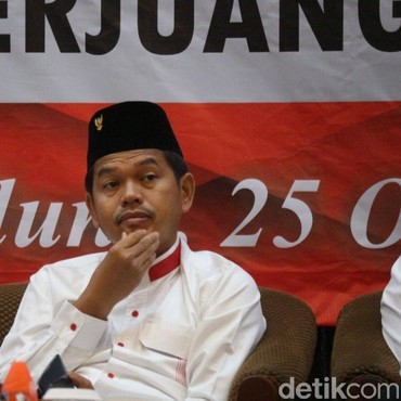 Eks Bupati Purwakarta Dedi Mulyadi Digugat Cerai Istri