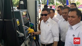 Jonan Pastikan Pasokan BBM dan Listrik ke Gunung Agung Aman