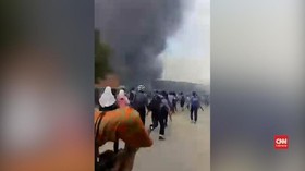 VIDEO: Suasana Panik di Sekolah Dekat Pabrik yang Terbakar