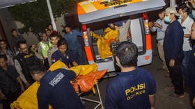 Tim DVI Identifikasi 6 Korban Kebakaran Pabrik Kembang Api