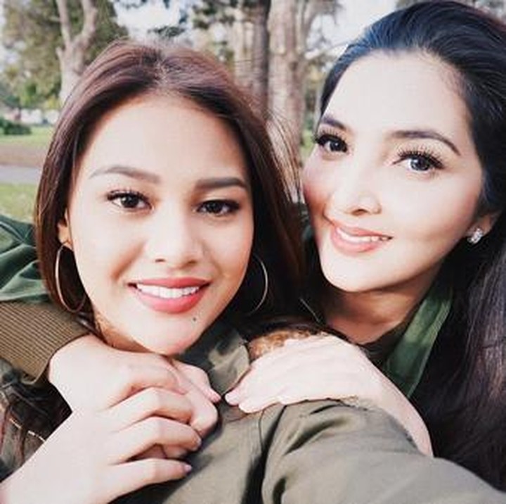 <p>Kalau ini sih nggak usah ditanya dekatnya kayak apa ya, Bun. He-he-he. (Foto: Instagram/ @aurelie.hermansyah)</p>