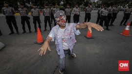 FOTO: Unjuk Rasa Buruh Awak Mobil Tangki Pertamina