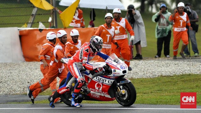 Pembalap Scott Redding memberikan pesan menyentuh kepada bocah Lombok 14 tahun, Man, jelang WSBK Mandalika 2021 di Sirkuit Mandalika, 19-21 November.