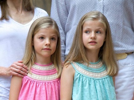 Cantiknya Leonor dan Sofia, Princess Cilik dari Kerajaan Spanyol