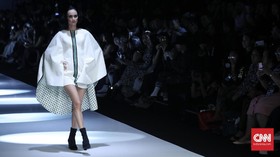 FOTO: Wajah 'Modernisme' 5 Desainer Dewi Fashion Knights