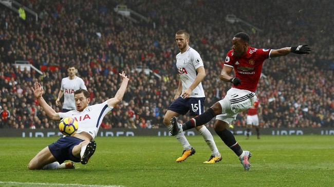 Tottenham Hotspur tak pernah kalah di kandang dari Manchester United dalam lima pertemuan terakhir.