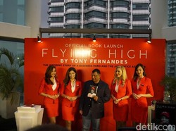 Diduga Terlibat Suap, Tony Fernandes Mundur dari AirAsia