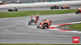 Lorenzo Ungkap Nyaris Kecelakaan dengan Marquez