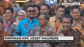 Pimpinan KPK Joget Maumere