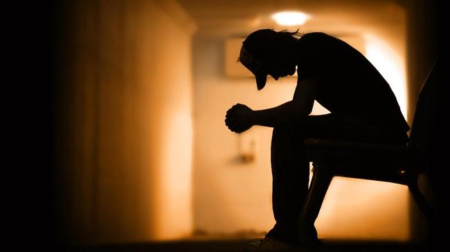 Menghindari emosi tidak baik untuk kesehatan mental dan fisik, karena ini sama halnya dengan menekan gas dan rem mobil secara bersamaan.