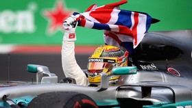 Lewis Hamilton Resmi Juara Dunia F1 2017
